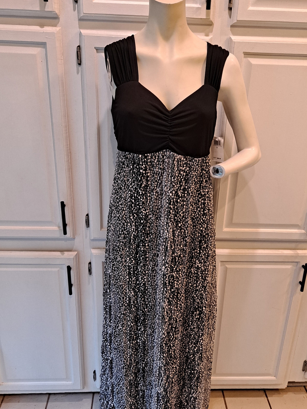 Rabbit Rabbit Rabbit Designs Black White Textured Lace Maxi Dress NWT